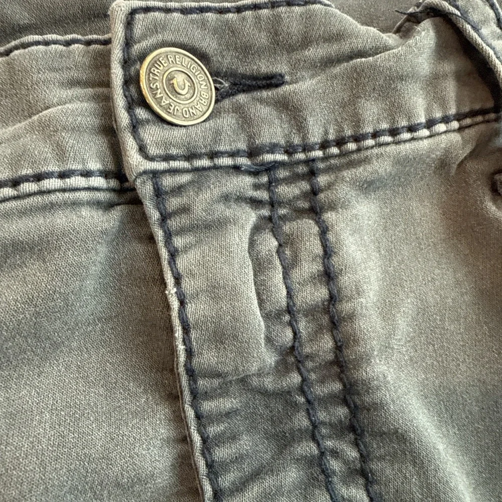 True‎ Religion Men's Geno Relaxed Fit Straight Jeans, Size 42 Gray Lightweight